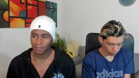 Snapshot of alan_scot chatting on March 8, 9:18 pm Alan and Criss - WE JUST FRIENDS WITH BENEFITS BOTH VERS online show from March 8, 9:18 pm