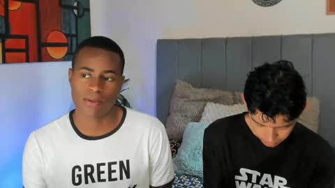 Snapshot of alan_scot chatting on October 6, 5:54 pm Alan and Criss - WE JUST FRIENDS WITH BENEFITS BOTH VERS online show from October 6, 5:54 pm