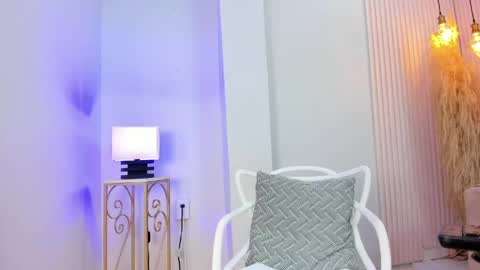 Alana online show from May 28, 3:37 am