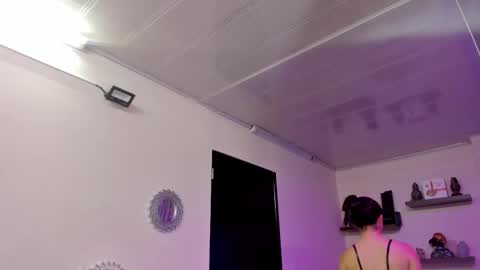 Maeve  online show from February 25, 4:53 pm