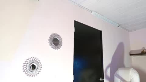 Maeve  online show from October 5, 11:08 am