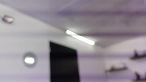 Maeve  online show from February 6, 10:18 am