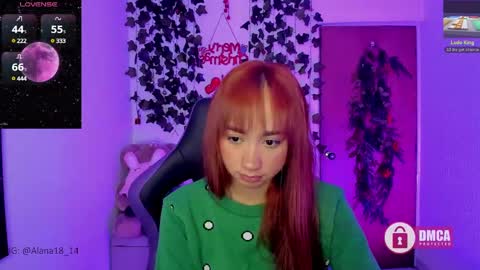 Snapshot of alana_pherson chatting on December 31, 6:37 am alana_pherson online show from December 31, 6:37 am