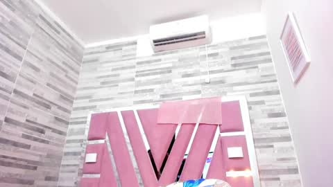 Alana online show from January 24, 6:56 pm