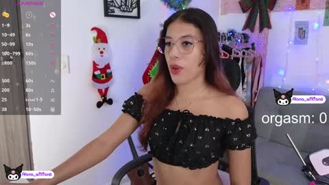 Snapshot of alana_willians chatting on December 9, 1:24 pm alana online show from December 9, 1:24 pm