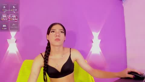 Alanaa Rosee  online show from September 29, 1:05 pm