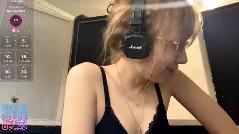 Snapshot of alanehadaller chatting on September 25, 5:38 pm Stella online show from September 25, 5:38 pm