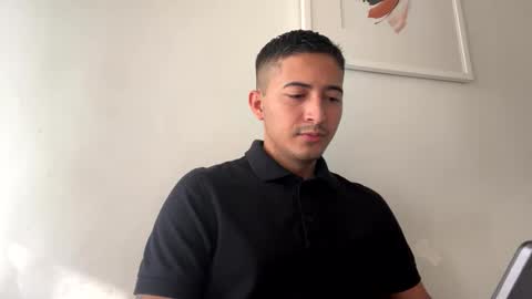 Snapshot of alanj998 chatting on October 2, 9:11 pm alanj998 online show from October 2, 9:11 pm