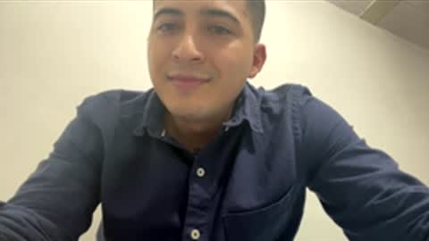 alanj998 online show from December 2, 4:18 am