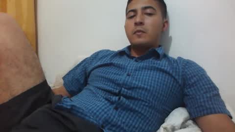 alanj998 online show from March 6, 7:05 am