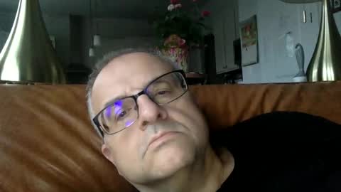 alankrieski1174 online show from October 13, 11:32 am