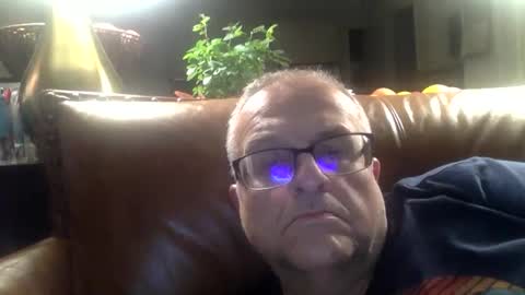 alankrieski1174 online show from November 12, 3:18 am