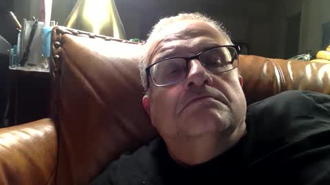 alankrieski1174 online show from November 26, 5:52 am