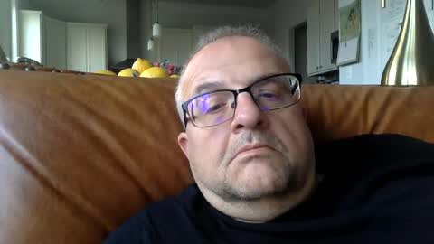 alankrieski1174 online show from November 28, 1:03 pm