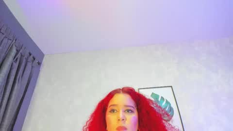 Snapshot of alanna_hank chatting on December 20, 6:31 am Alanna online show from December 20, 6:31 am