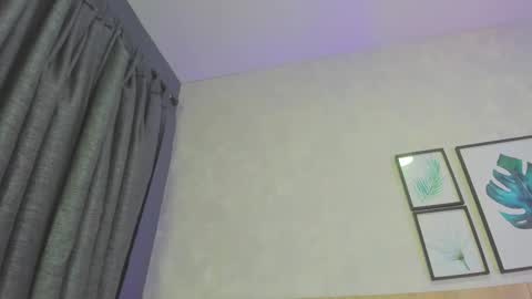 Snapshot of alanna_hank chatting on January 13, 7:02 am Alanna online show from January 13, 7:02 am