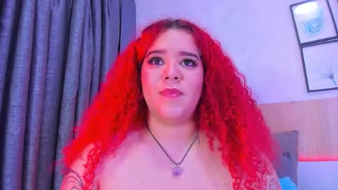 Snapshot of alanna_hank chatting on February 3, 6:40 am Alanna online show from February 3, 6:40 am