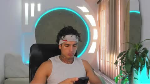 alan online show from March 10, 5:39 pm