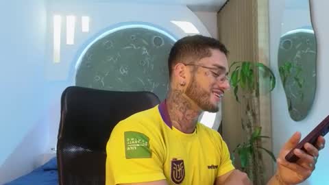 alan online show from March 7, 11:29 am