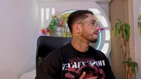 alan online show from April 20, 11:13 am