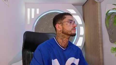 alan online show from April 22, 11:34 am