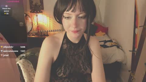 Alaska Grace       online show from December 6, 7:32 am