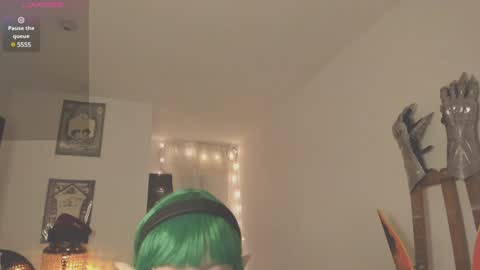 Alaska Grace       online show from December 24, 5:05 am