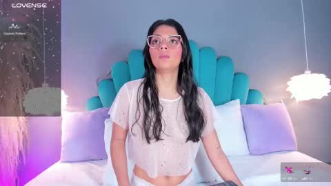 Snapshot of alassiahocthner chatting on September 22, 11:34 am Alassia Hocthner online show from September 22, 11:34 am