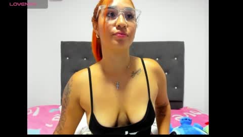 alba online show from April 18, 11:38 pm