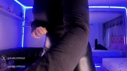 Snapshot of albaandthayron chatting on January 20, 12:07 pm albaandthayron online show from January 20, 12:07 pm