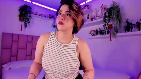 Snapshot of albaandthayron chatting on February 8, 12:06 pm albaandthayron online show from February 8, 12:06 pm