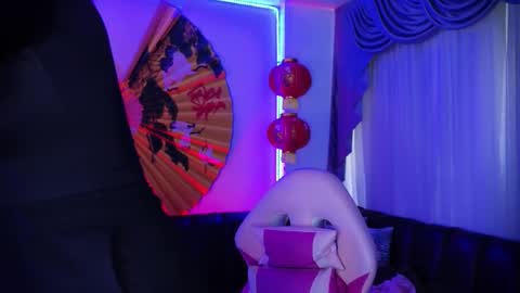 Snapshot of albaandthayron chatting on September 9, 12:05 pm albaandthayron online show from September 9, 12:05 pm