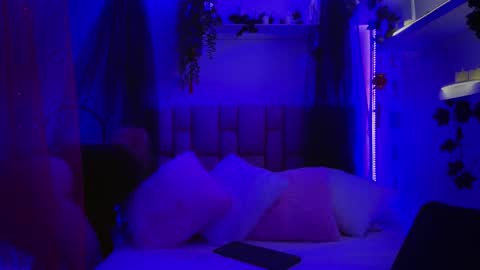 Snapshot of albaandthayron chatting on October 27, 12:09 pm albaandthayron online show from October 27, 12:09 pm