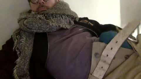 albandant online show from March 14, 12:21 pm