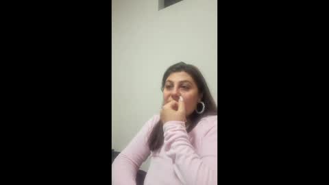 Snapshot of albina6543 chatting on March 4, 11:00 pm albina online show from March 4, 11:00 pm