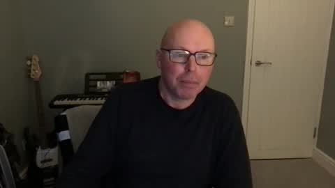 Snapshot of alc300170 chatting on December 4, 7:50 am alc300170 online show from December 4, 7:50 am