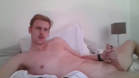 Snapshot of alca205 chatting on September 20, 9:49 pm alca205 online show from September 20, 9:49 pm