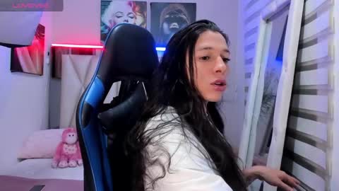 ale_noah_xxx online show from January 3, 6:44 am