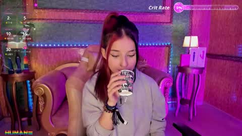 Snapshot of ale_sweety_ chatting on October 28, 1:03 pm Aleja Online GTM-5 700 1400 online show from October 28, 1:03 pm