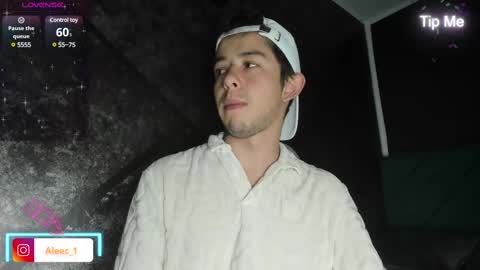 Snapshot of alecadrews_ chatting on February 14, 10:58 pm ALEC ANDREWS online show from February 14, 10:58 pm