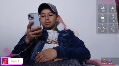 Snapshot of alecadrews_ chatting on October 2, 9:00 pm ALEC ANDREWS online show from October 2, 9:00 pm