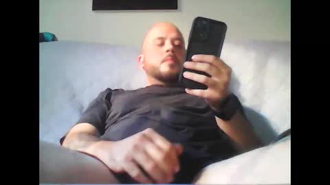 Snapshot of aleeexxxx4u chatting on September 11, 8:14 am aleeexxxx4u online show from September 11, 8:14 am