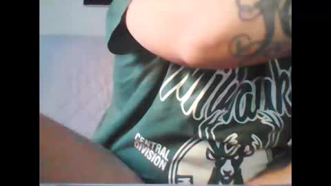 Snapshot of aleeexxxx4u chatting on September 22, 7:10 am aleeexxxx4u online show from September 22, 7:10 am