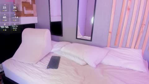 aleexiiaa online show from September 26, 1:15 pm