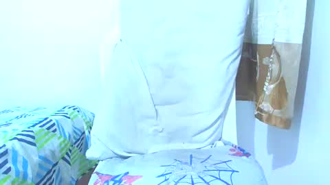 AleHot online show from September 17, 11:50 pm