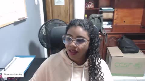 aleja160260 online show from January 16, 10:19 am