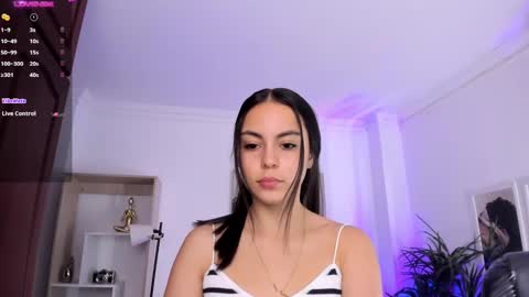 Alejandra online show from January 31, 11:35 am