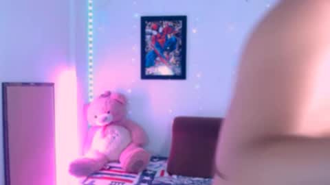 Aleja Harker  online show from October 12, 2:32 am