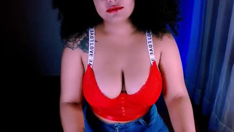 Snapshot of alejandra_conde chatting on February 3, 11:47 pm Alejandra online show from February 3, 11:47 pm