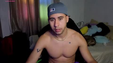 Snapshot of alejandrojf_00 chatting on October 27, 1:04 pm Daiki jack online show from October 27, 1:04 pm